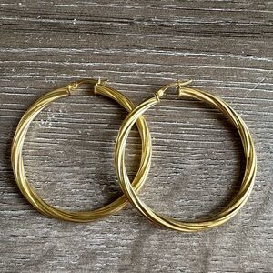 Elegant Gold Hoop Earrings Stamped 925 Gold vermeil lightweight